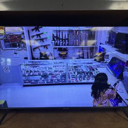 Samsung 50” Inch Smart Tv With Remote Control 