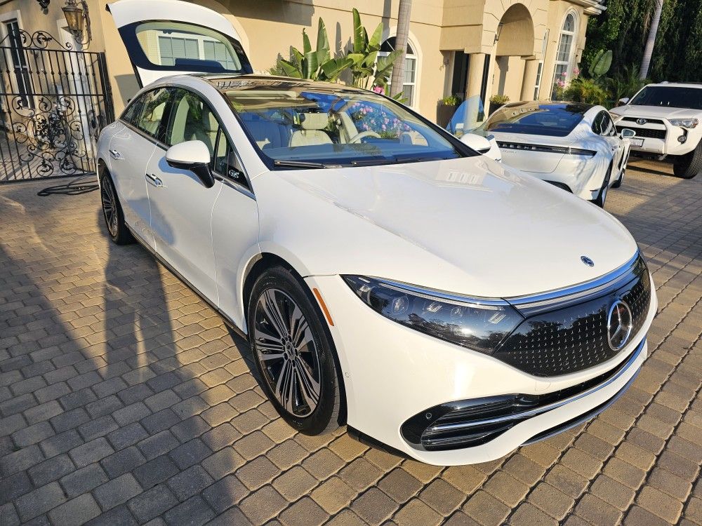 2022 Mercedes-Benz EQS-Class