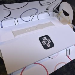 Apple Watch SE (Gen 2) 40mm Starlight Al Star SB S/M