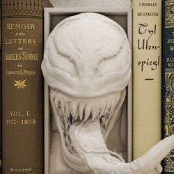 Spiderman Venom Book Nook Bookend Fantasy Horror Decor Literature Halloween