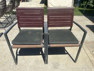 2 sillas de patio