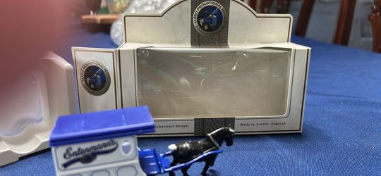Entenmann’s collection  horse drawn carriage