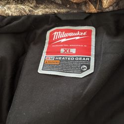 Milwaukee M12 Quiet Shell Heated Camo  Jacket 
