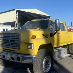 1991 Ford F-800