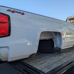 Chevy Truck Long Bed (8ft)