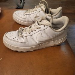 NIKE AIR FORCE SNEAKERS 
