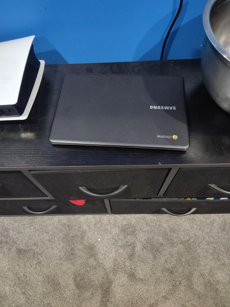 Samsung Laptop Computer