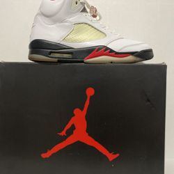 Jordan Retro 5 Fire Red Size 12