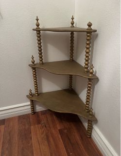 Vintage 3-Tier Wooden Corner Shelf, Trinket Decor Shelf