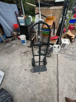 Moving dolly