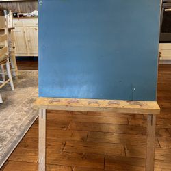 Easel