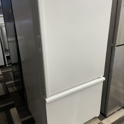 Bottom Freezer White 