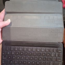 
Apple Smart Keyboard for iPad Pro A1829