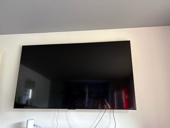 Large Flat Screen TV Wall Mounted