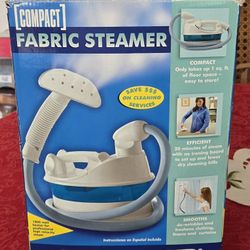 Conair Compact Fabric Steamer In Good Condition