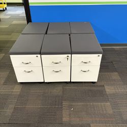 Mobile Under Desk Filing Cabinents $40