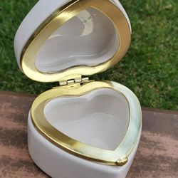 White Heart-Shaped Trinket Boxes