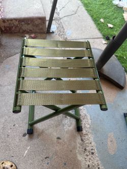 Heavy Duty Folding Stool *600lb capacity