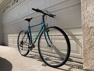 Raleigh Dash Road Bike - Large