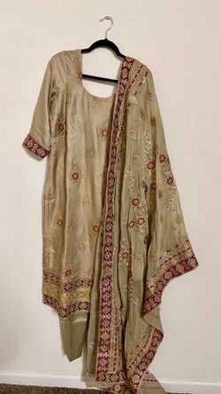 Embroidered Salwar Kameez with Dupatta Size 40
