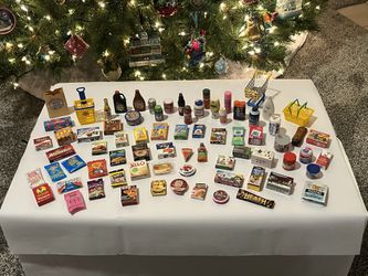 75- piece Mini Brands play toy set