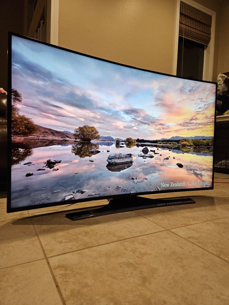 Samsung Curved 55-Inch 4K Ultra HD 120Hz Smart LED TV - UN55HU7250F