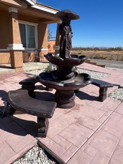 Water fountain and bench
