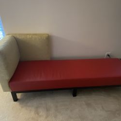 Chaise Lounge 