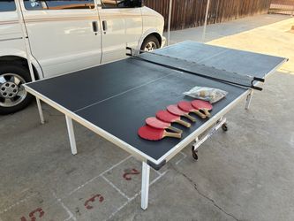 Stiga rollaway ping-pong table