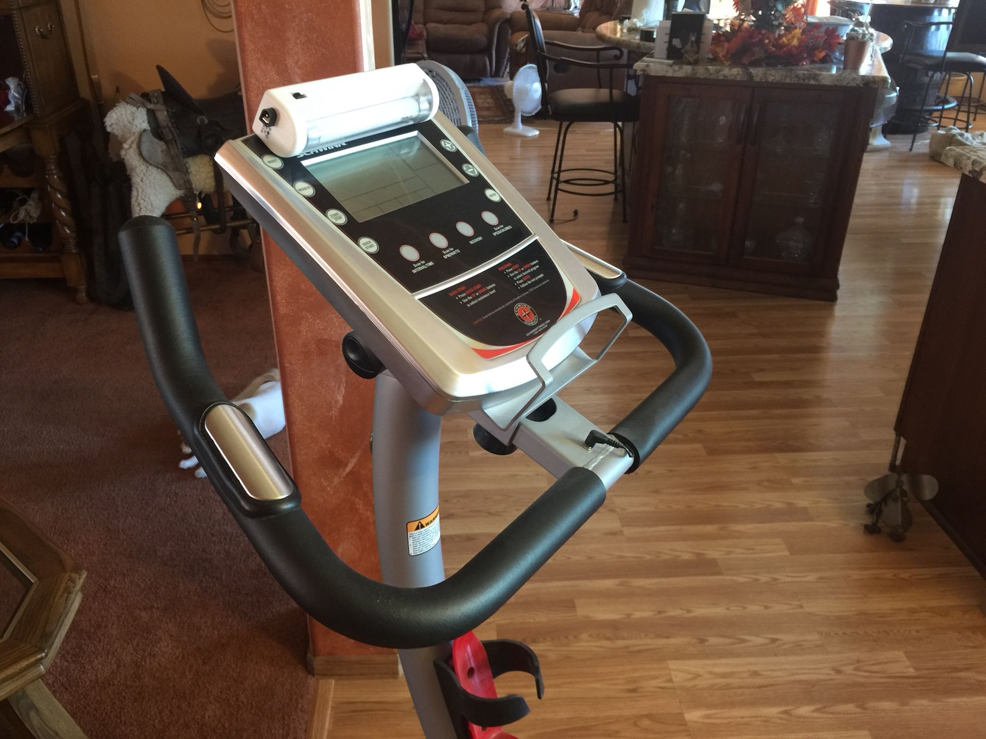 Schwinn 126 exercise bike hot sale