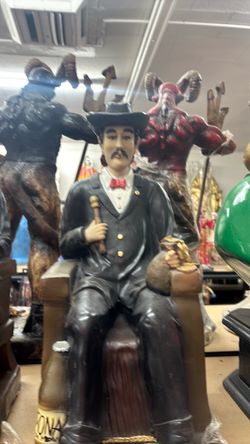 San Simón Gentleman Seated Figurine Statue