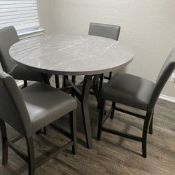 New Dining Set Table With 4 Chairs 