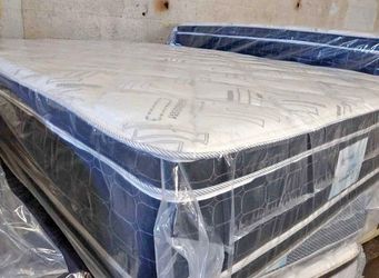 New Pillow Top Mattresses For Sale 