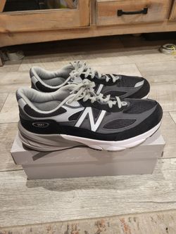 New Balance 990 Running Shoes (S: 12 / Pre-Owned)