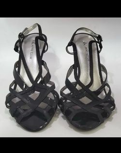 Women's Anne Klein Peep Toe Pump Heels Size 7.5M Black