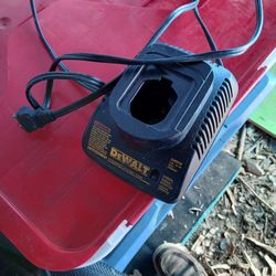 Dewol charger 