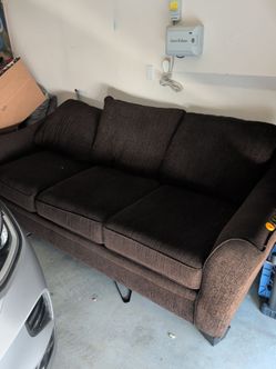 Everything must go