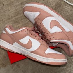 Coral pink dunks