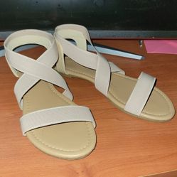 Size 9 Beach Sandals