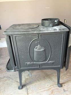 Waterford Stanley 104 MKII Leprechaun Wood Stove for Sale in Lansdale, PA -  OfferUp