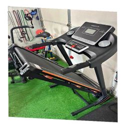Life Fitness Treadmill Commercial Grade Exercise Equipment defense ball