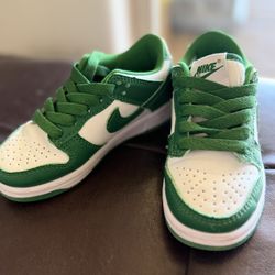 Nike Dunks Everest Green Size 10C