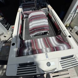 1990 Supreme Ski Boat 