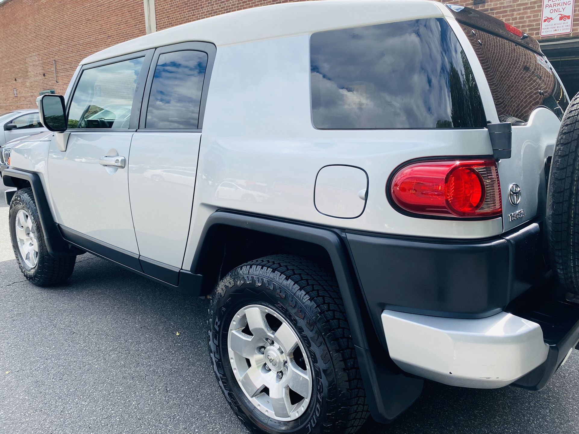 $3500/DOWN‼️$299/MONTH‼️TOYOTA FJ CRUISER‼️6 SPEED MANUAL‼️CLEAN CARFAX