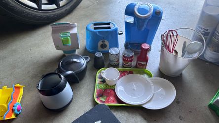 Kitchen toys