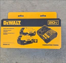 Dewalt 20v Batteries 5.0 Ah And Charger Brand New