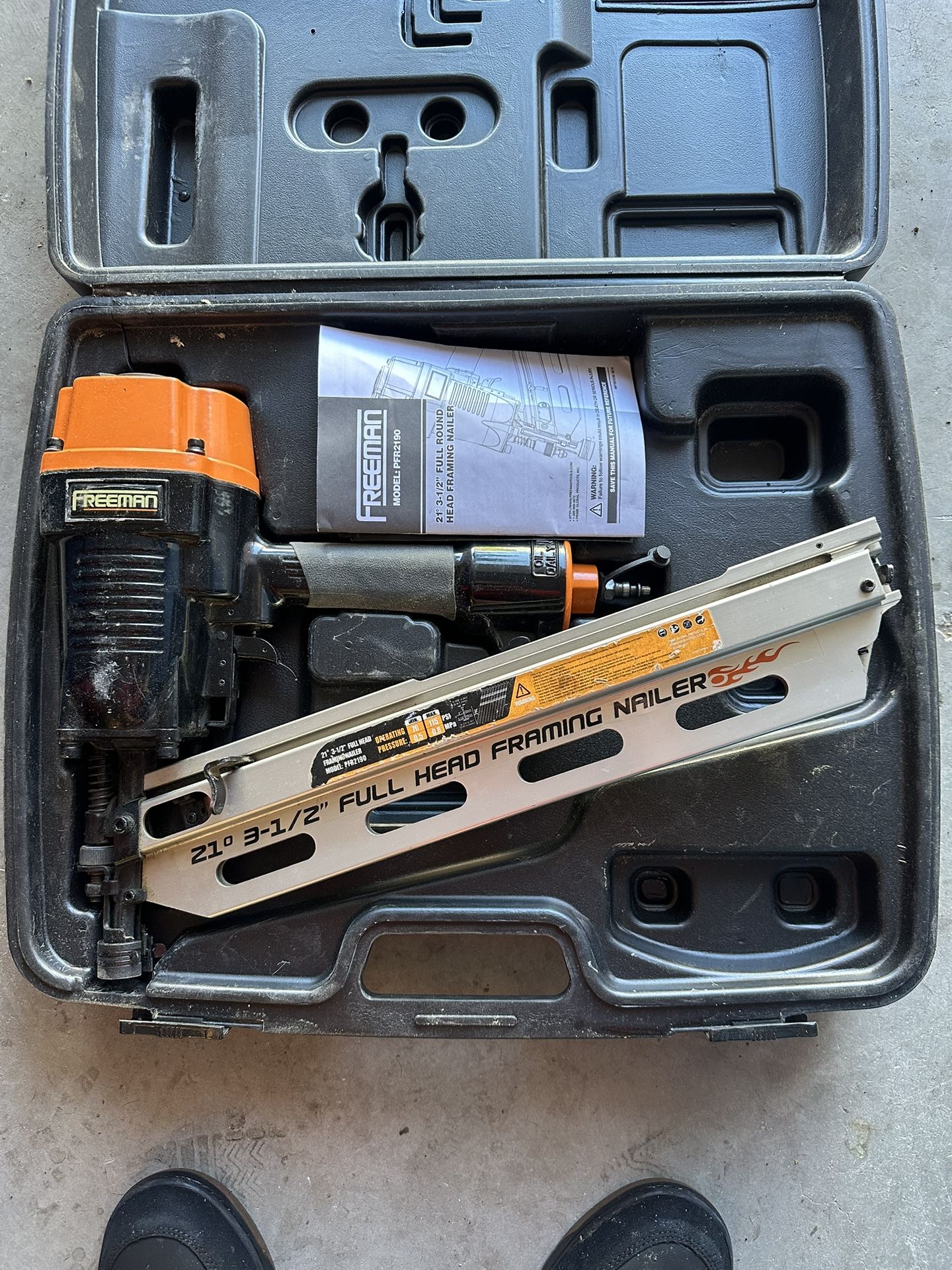 Freeman Pneumatic 3-1/2 in. 21-Degree Framing Nailer