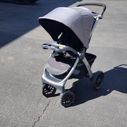 Two Chicco Bravo Quick-Fold Stroller 