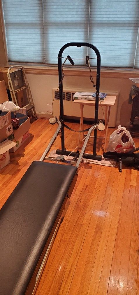 Chuck Norris Total Gym