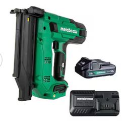 Metabo HPT MultiVolt 2-in 18 -Gauge Cordless Straight Brad Nailer (Battery Included and Charger Included)